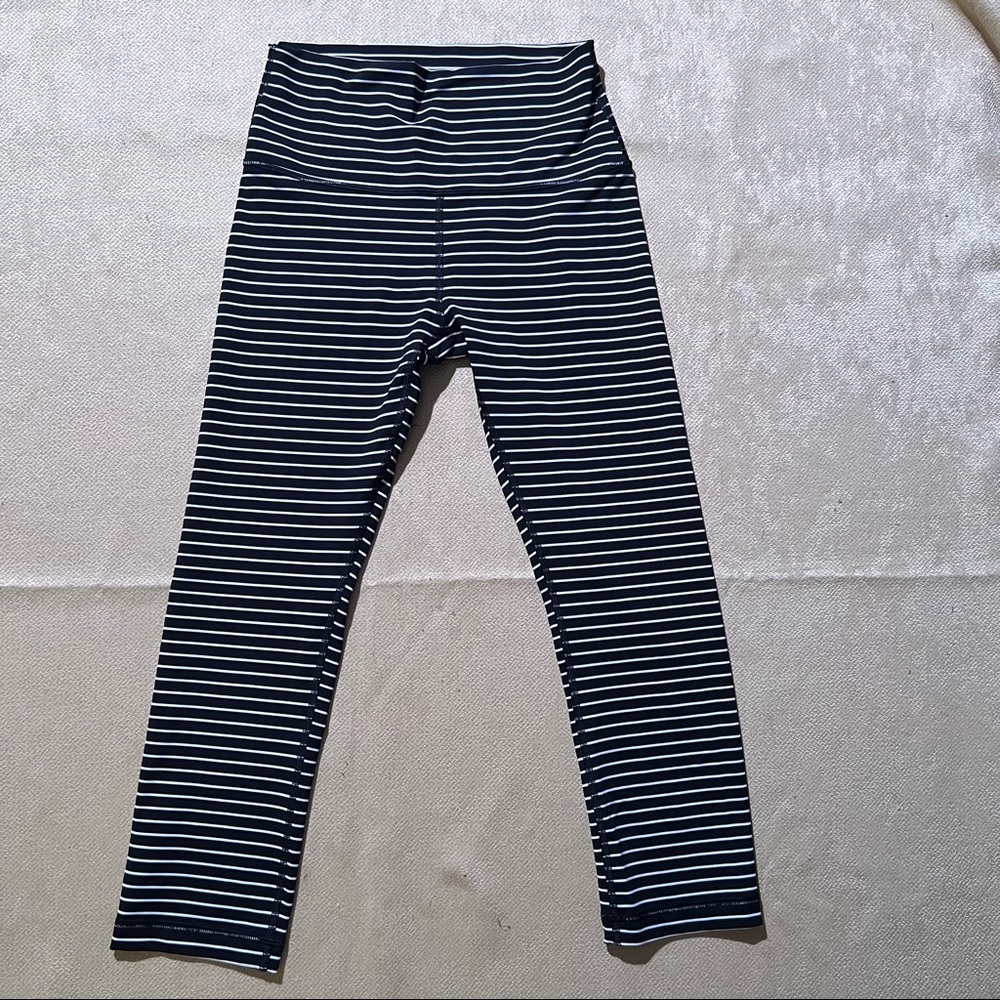 Lululemon Wunder Striped 6